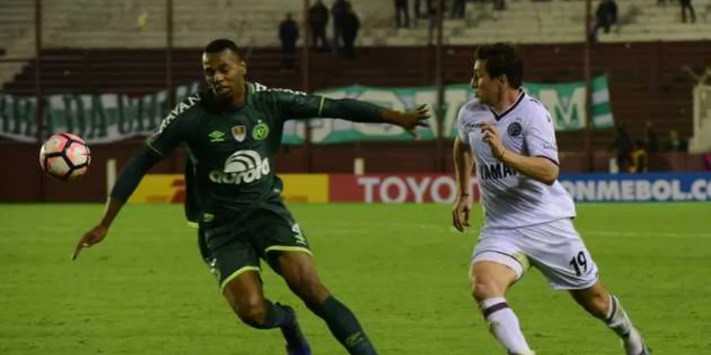 Vitória fora de casa contra equipe argentina mantém Chapecoense na disputa por vaga nas oitavas | Divulgação