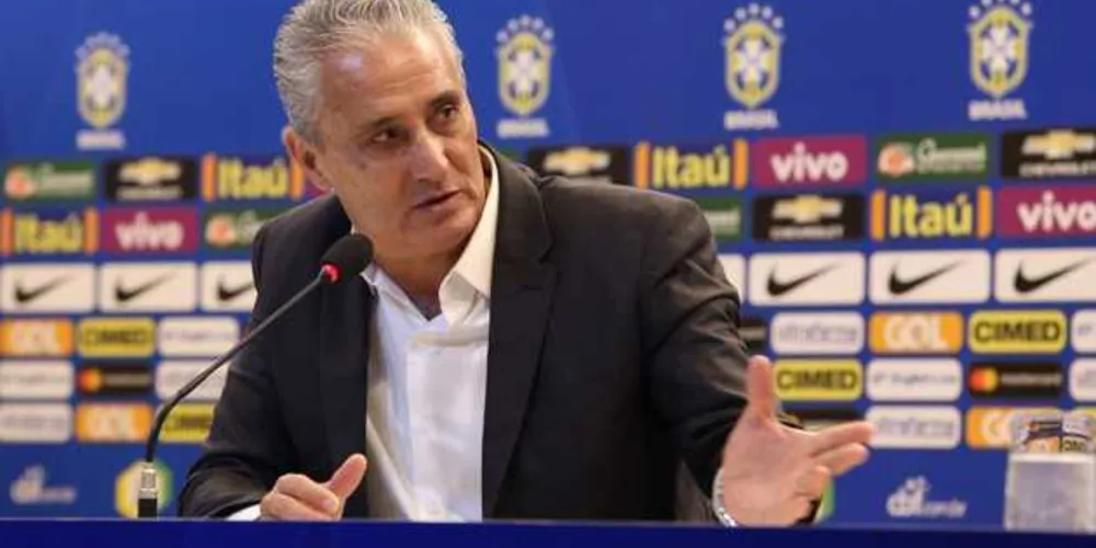 O técnico da Seleção Brasileira de Futebol, Tite, divulgou a lista com os nomes dos jogadores convocados para os amistosos