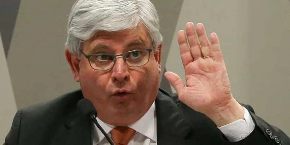 Procurador-geral da República Rodrigo Janot acusa o mandatário número um do país