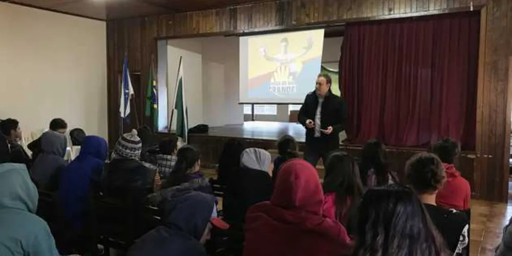 Objetivo é orientar crianças e adolescentes sobre o problema e como combatê-lo | Divulgação