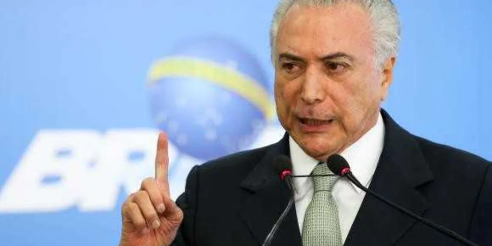 Imagem ilustrativa da imagem Temer reúne base aliada e pede que Congresso trabalhe normalmente