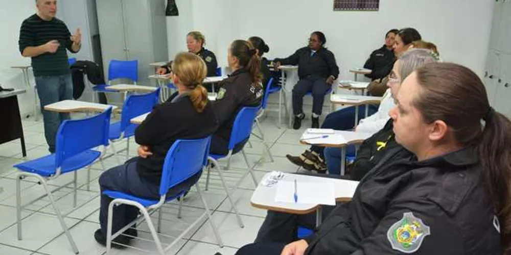 Imagem ilustrativa da imagem Servidores da Prefeitura de PG recebem qualificação profissional