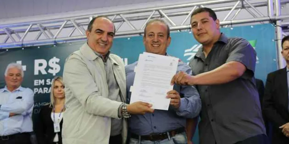 Imagem ilustrativa da imagem Parceria garante R$ 870 mil para saneamento básico em Castro