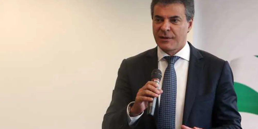 Imagem ilustrativa da imagem Richa e Traiano filiam 50 prefeitos ao PSDB no Paraná