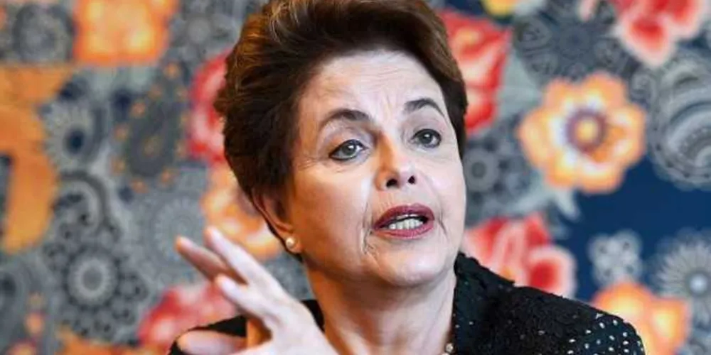Dilma pede liminar ao STF para voltar à presidência/ Foto: Veja/Evaristo Sá/AFP