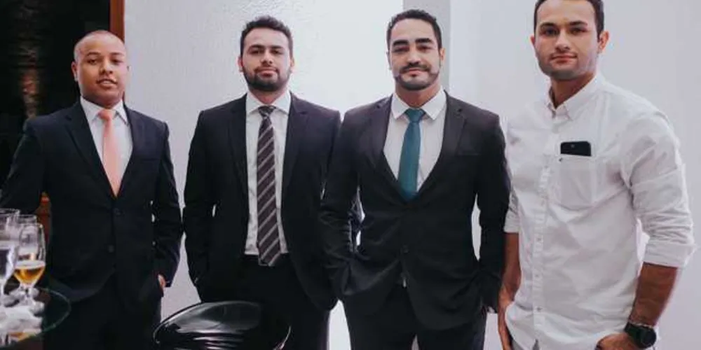 Os advogados Wesley Bueno, William Hilgemberg e o empresário Rodrigo Coléte