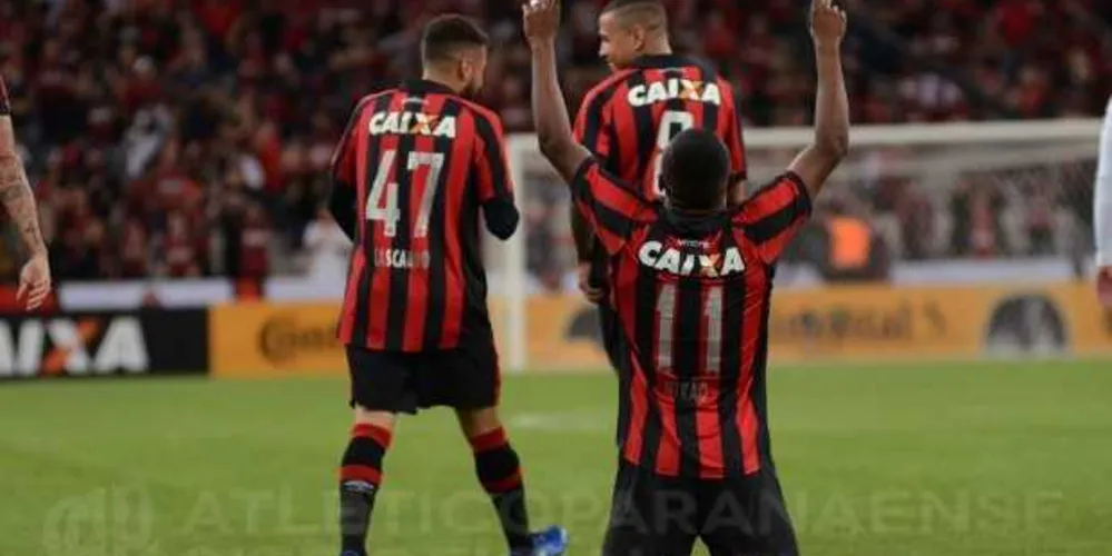 Furacão vence por 2 a 0, elimina o Santa Cruz e se classifica para as quartas de final da Copa do Brasil | Marco Oliveira/Site Oficial