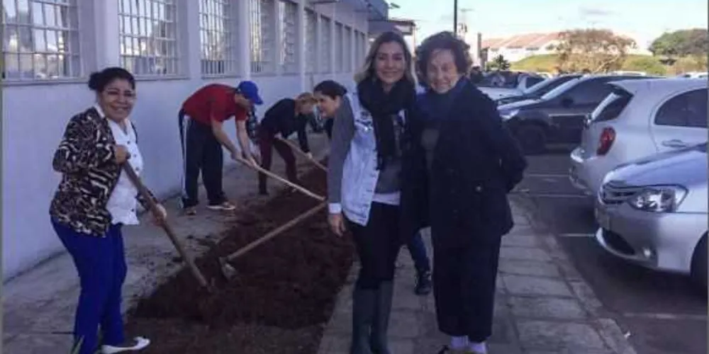 Projeto desenvolvido pelo grupo 'Amigos do Sebisa' tem como objetivo estimular o cuidado e o respeito pelos espaços de trabalho e estudo