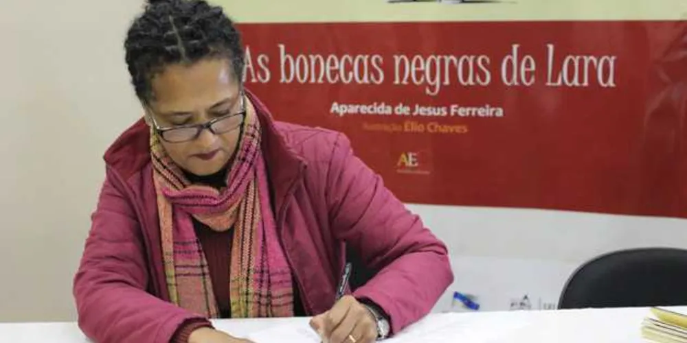Todas as escolas municipais e o Sistema Estadual de Bibliotecas Públicas receberão exemplares do livro | Divulgação