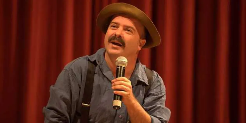 Imagem ilustrativa da imagem Teatro Marista recebe show de humor no final de semana