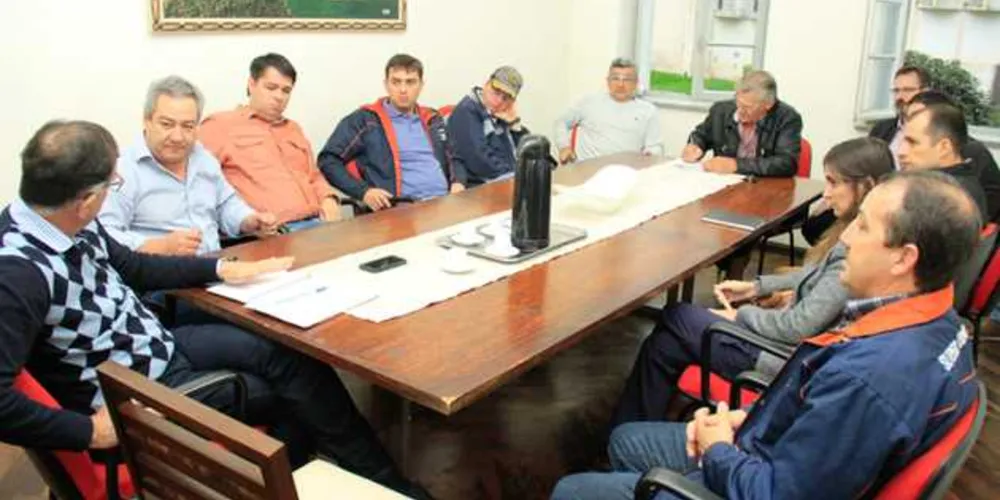 Imagem ilustrativa da imagem Reunião em Tibagi define ações a favor da segurança