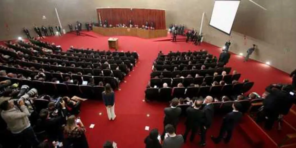 Na primeira sessão ministros rejeitaram questões preliminares que impediriam o prosseguimento da ação | Divulgação/TSE