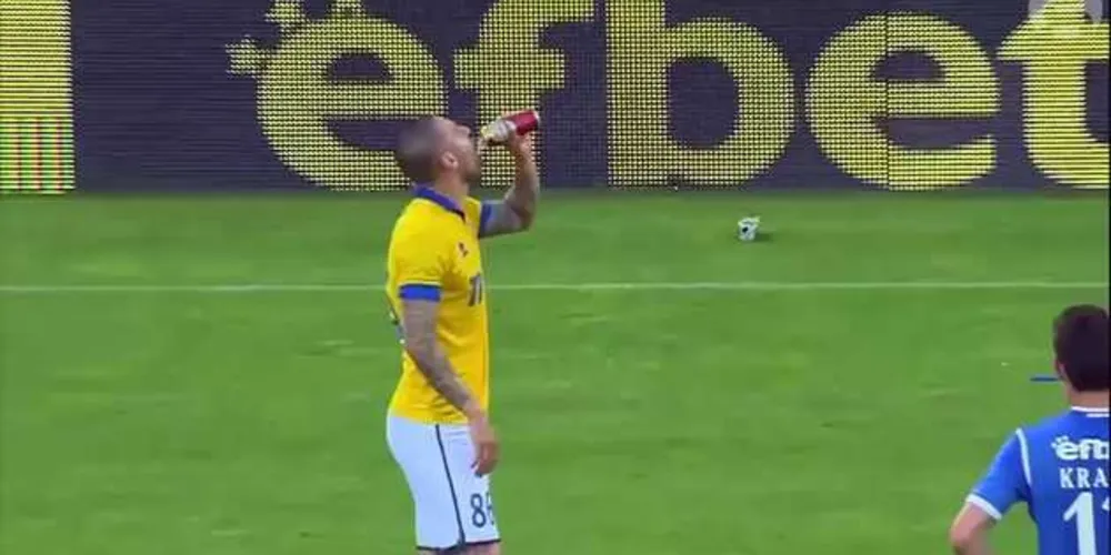 Lance inusitado ocorreu na Bulgária, em partida entre Vereya e Levski 