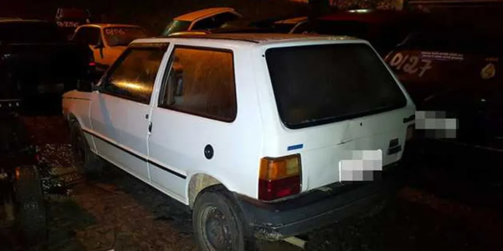 Durante patrulhamento pela Vila Cristina, guardas municipais encontraram carro abandonado | aRede/COP