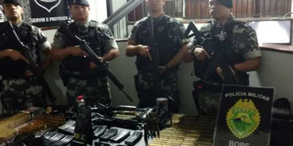 Imagem ilustrativa da imagem PM cumpre mandado e encontra 'arsenal de guerra'