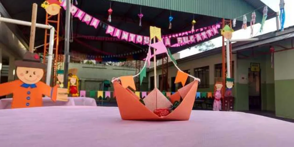 Cada turma ficou responsável por uma atividade decorativa diferente