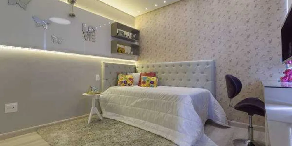 Imagem ilustrativa da imagem Fitas de LED ressaltam a decoração no ambiente