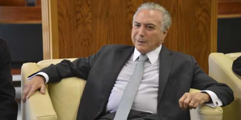 Imagem ilustrativa da imagem Temer apela a Alckmin e Doria para manter apoio do PSDB