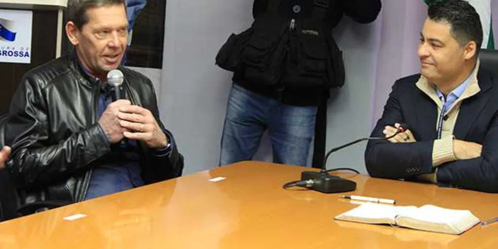 Junior Durski e Marcelo Rangel assinaram cessão de terreno para nova fábrica do Madero em PG | Cristiano Barbosa
