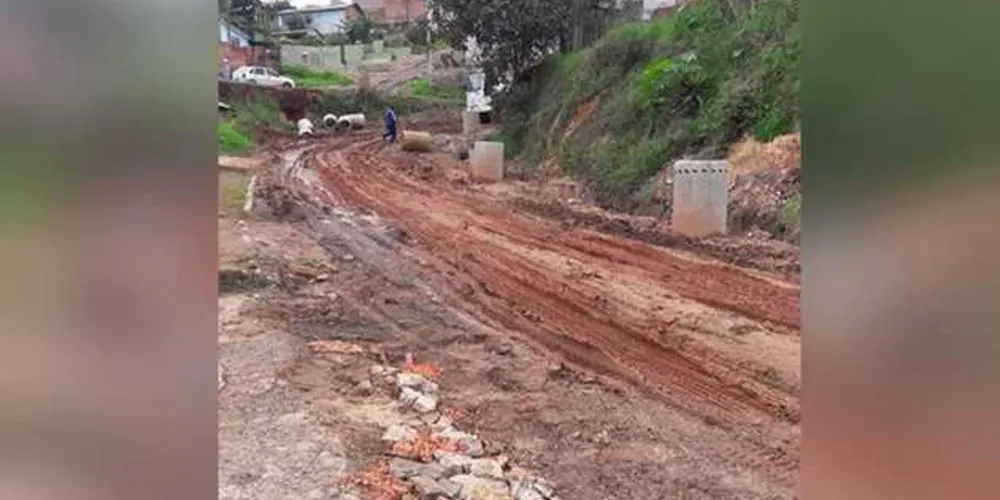 Moradores cobram urgência nas obras da ‘Serrinha’/ Foto: Lia Hueida  