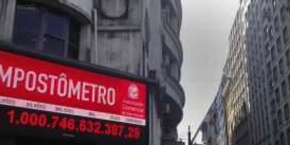 População brasileira já pagou R$ 1 trilhão em impostos este ano/ Foto: Fotos Públicas 