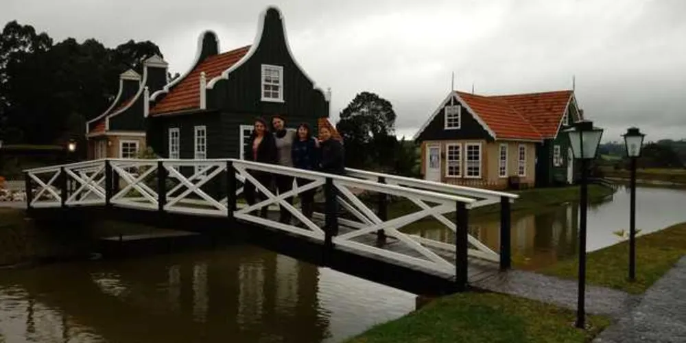 Professoras dos terceiros, quartos e quintos anos participaram do evento