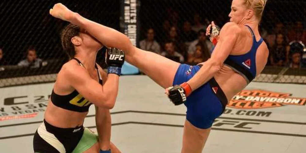 Imagem ilustrativa da imagem Brasileira é nocauteada no UFC e vira meme na internet