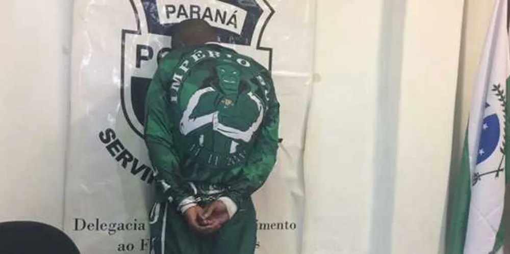 Confusão aconteceu neste domingo do lado de fora do Couto Pereira, antes do jogo entre Coritiba e Corinthians | Reprodução/Banda B
