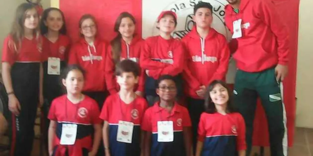 Equipe dirigida pelo professor Irik Danilo Kuff 