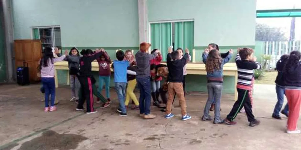Preparativos contaram com a ajuda dos alunos.
