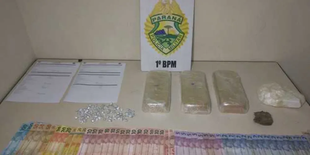 Mais de quatro quilos de drogas foram apreendidos, principalmente crack e cocaína | aRede/COP