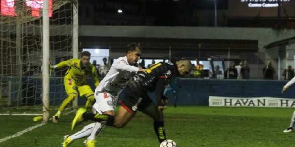 Já classificado, Operário perdeu para o Brusque por 1 a 0 neste domingo | Lucas Gabriel Cardoso/Brusque FC