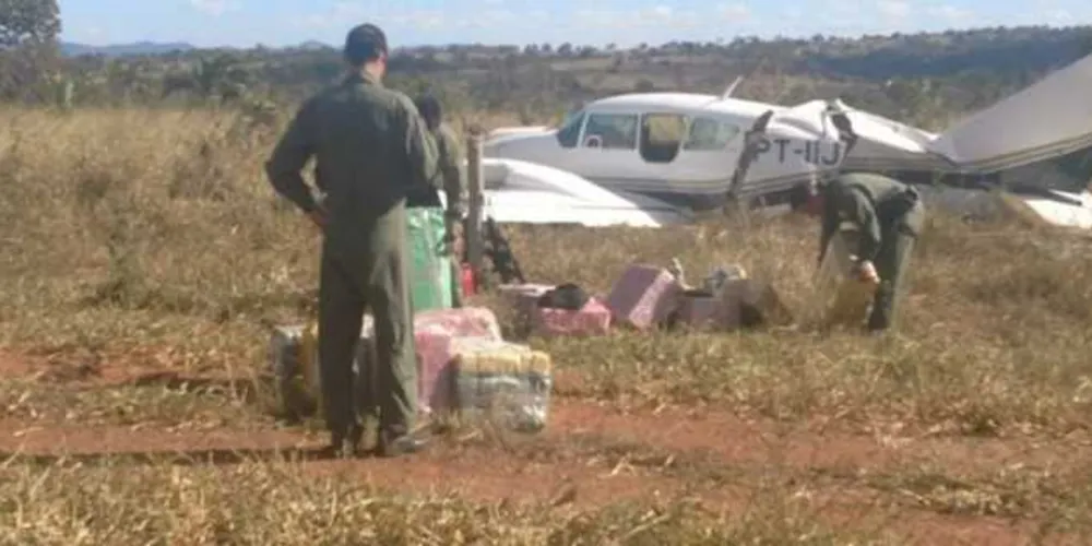 Avião com 500 quilos de cocaína é interceptado pela FAB em Goiás/Foto: G1 