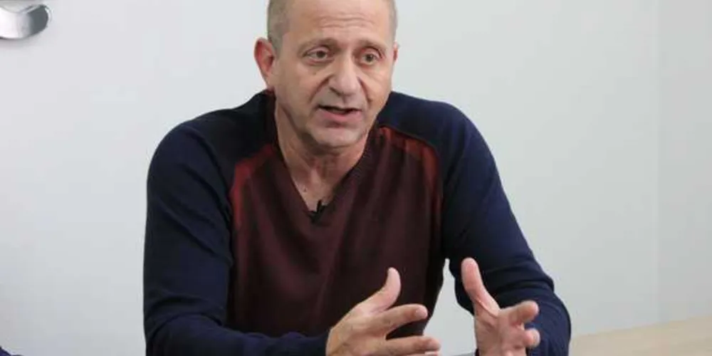 Dr. Zeca concedeu entrevista ao vivo ao portal aRede nesta segunda-feira (26)