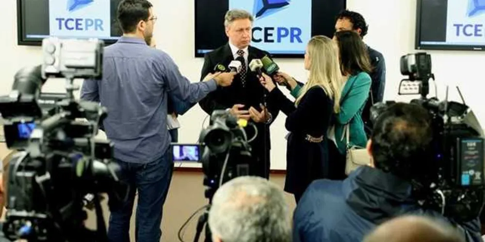 Auditoria analisará a legalidade de atos relativos à concessão de vantagens remuneratórias a professores