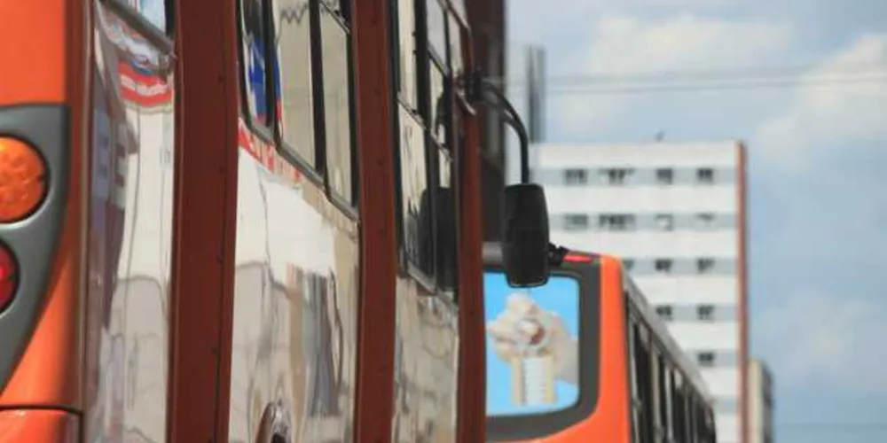 Ônibus circulam com atraso nesta sexta-feira | Arquivo JM