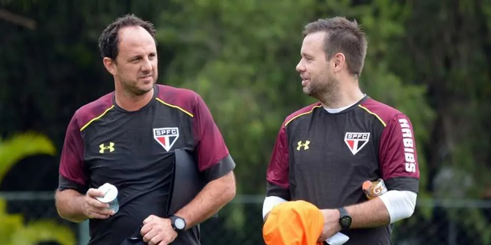 Rogério Ceni foi demitido nesta segunda-feira, três dias depois de o auxiliar Michael Beale ter pedido demissão.