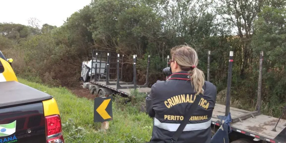 Acidente aconteceu na manhã desta terça-feira na divisa entre Ponta Grossa e Palmeira | Márcio Lopes/aRede/COP
