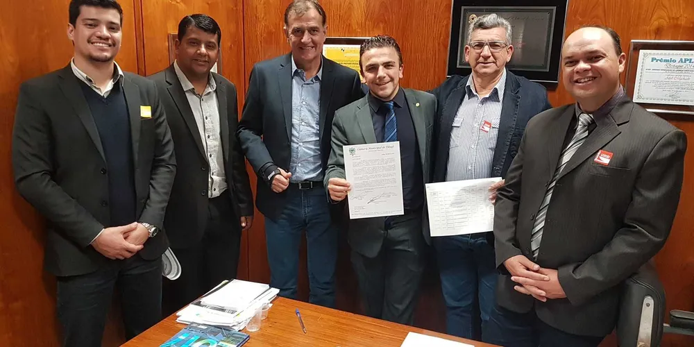 Comitiva de Tibagi esteve em Brasília discutindo liberação de verbas
