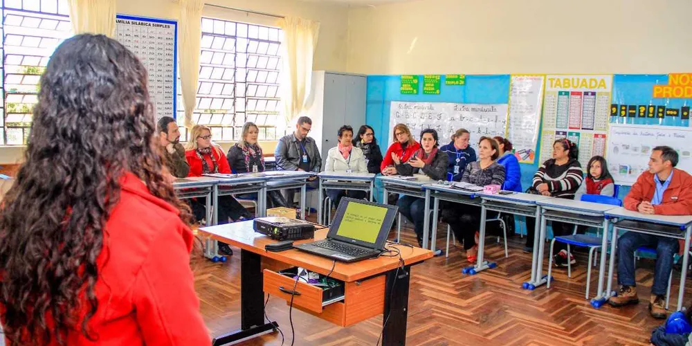 Poder público, iniciativa privada e sociedade civil buscam formas de combater o abandono