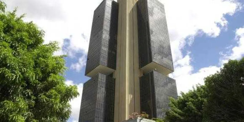 Imagem ilustrativa da imagem Mercado projeta alta de 0,34% no PIB e inflação de 3,3%