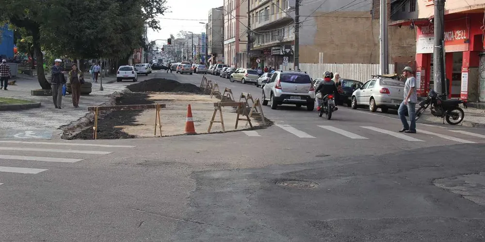 Imagem ilustrativa da imagem Centro de PG ganhará mais uma pista de tráfego
