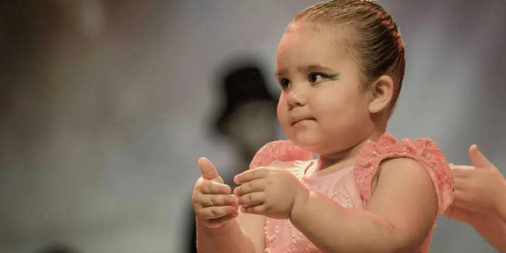 ). Serão dez bailarinas do elenco infantil e quatro do elenco juvenil | Divulgação