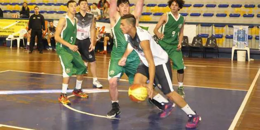 Castro segue invicto na Regional dos Jogos da Juventude do Paraná | Divulgação