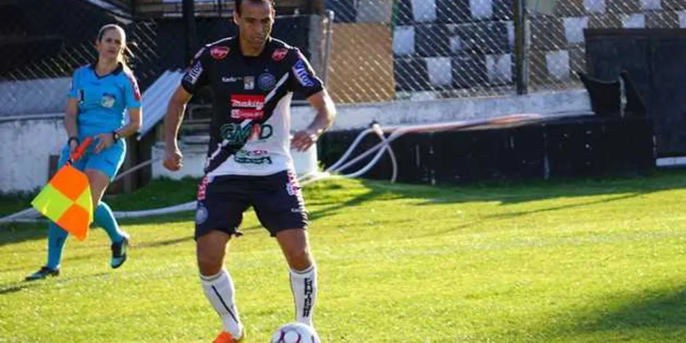 Athos vê grupo "fechado e equilibrado" na busca pelo acesso à Série C | Divulgação/Operário