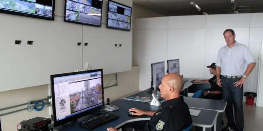 Vigilância. Secretário Ary Lovato detalha projeto de expansão das câmeras de segurança