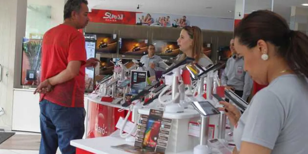 Imagem ilustrativa da imagem Intenção de consumo dos paranaenses sobe 10% em julho