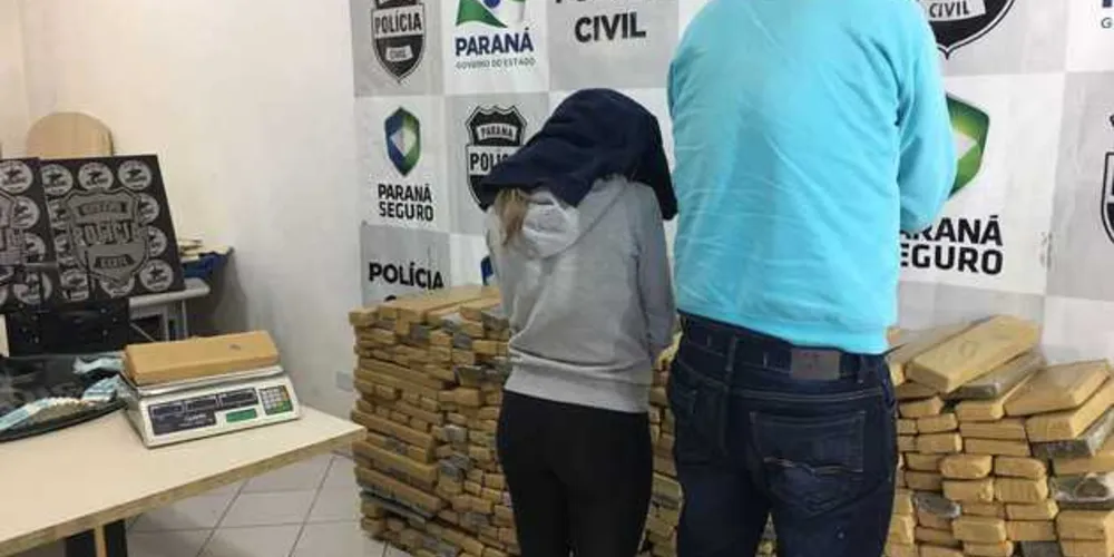 Imagem ilustrativa da imagem Operação prende casal do tráfico com 760 quilos de maconha