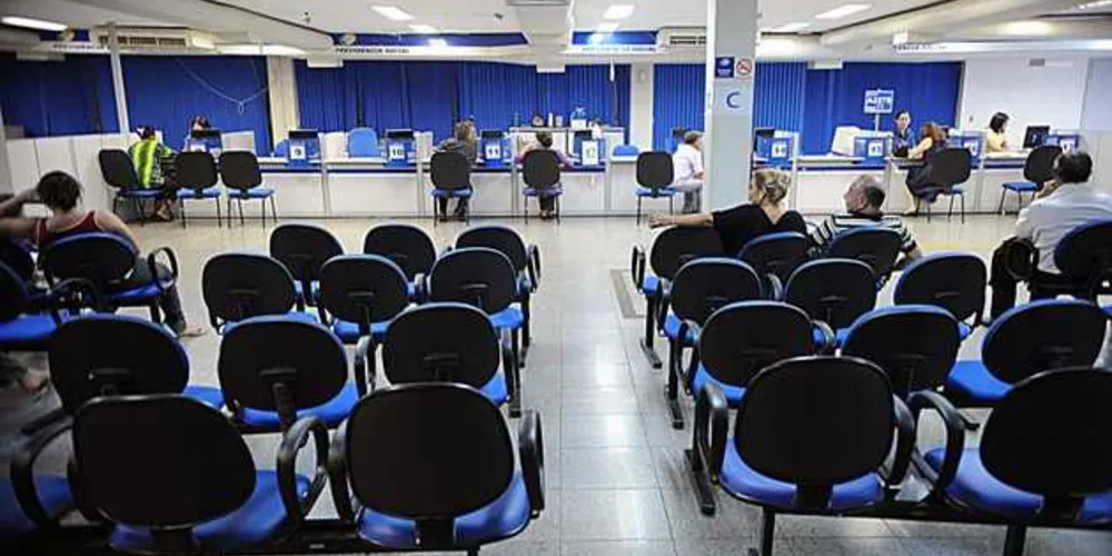O contato deve ser feito pela central de teleatendimento do INSS, pelo número 135./Foto: Fotos Públicas