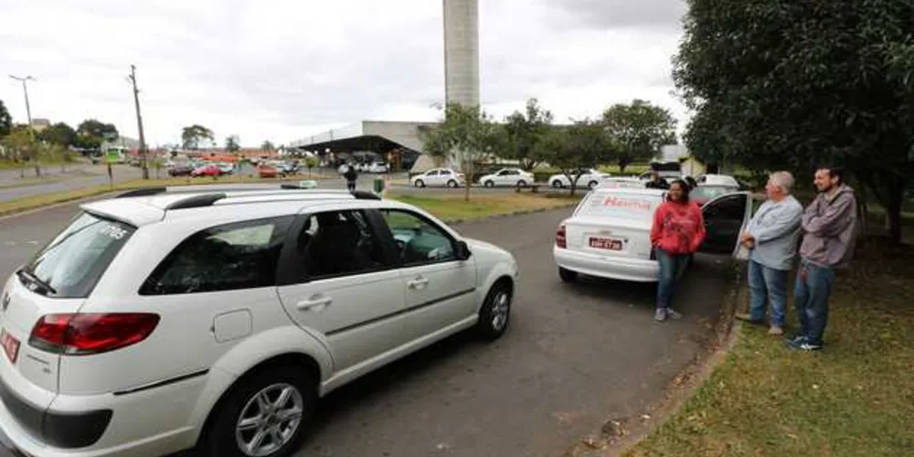 Imagem ilustrativa da imagem Taxistas de PG cobram melhorias em sinalização